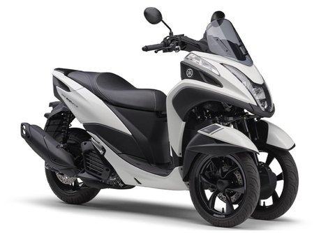 Yamaha, Yamaha Tricity 155 ABS 2025 Rilis, Skutik 3 Roda Ini Siap Libas Jalan Tol!