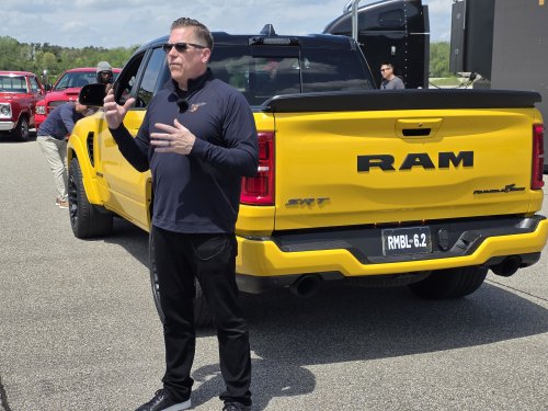 Ram leans into street performance with 777-hp 1500 Rumble Bee SRT