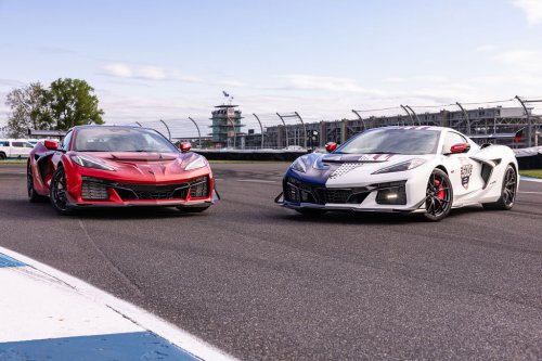 Corvette ZR1X uses 1,250 hp to blow out candles for America’s 250th