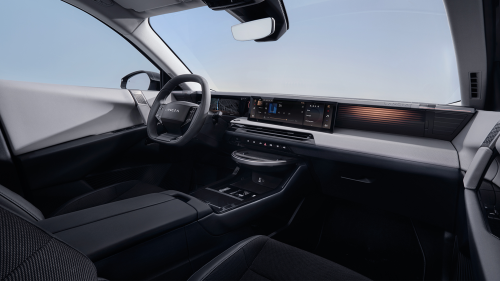 Lancia reveals Gamma midsize SUV as brand builds out lineup from single model