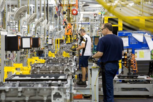 GM, 5 stories shaping Canadian auto this week include used EV value, GM investment, more