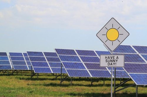 Sunshine Is Actually The Cheapest Fuel For Your Car