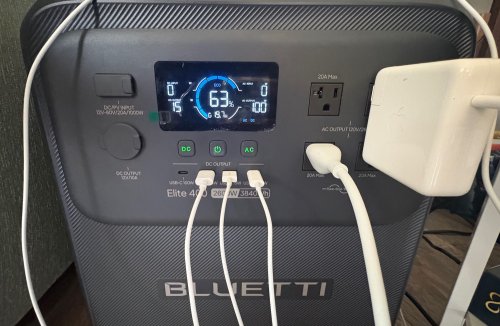 BLUETTI Elite 400 — Goldilocks of Portable Power Stations? (Prime Day Specials!)