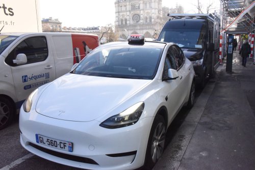 Paris Electrified 2.0