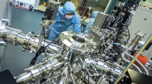 Sodium & Quantum Batteries Move The Transition To Electricity Forward