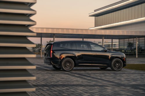 Hyundai Unveils 2027 IONIQ 9 AWD Performance Calligraphy Black Ink Model