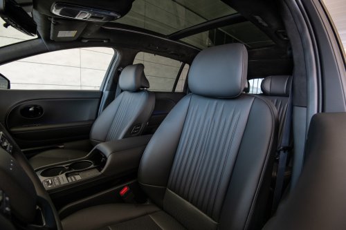 Hyundai Unveils 2027 IONIQ 9 AWD Performance Calligraphy Black Ink Model