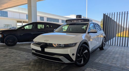 Waymo Fully Launches Robotaxi Service in Houston