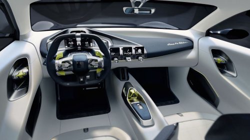Lynk &amp; Co Unveils First‑Ever GT Concept “Time To Shine” At Beijing Auto Show