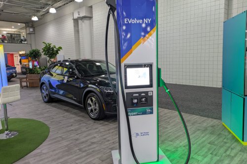 The Best of the New York Auto Show Was New York Itself