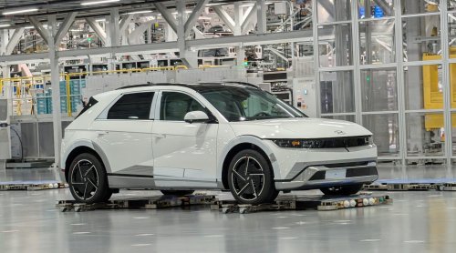 A BIG Problem With The US Auto Market & EV Adoption