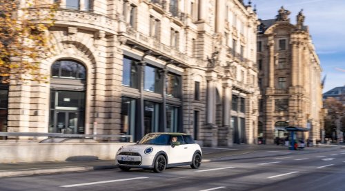 MINI, British Collaboration, Reinterpreted: The MINI Paul Smith Edition.