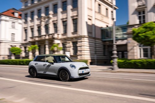 British Collaboration, Reinterpreted: The MINI Paul Smith Edition.