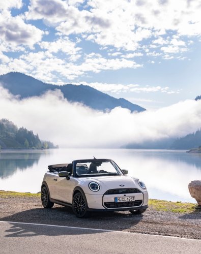 British Collaboration, Reinterpreted: The MINI Paul Smith Edition.