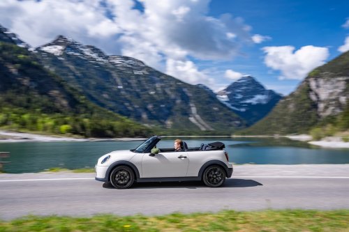 MINI, British Collaboration, Reinterpreted: The MINI Paul Smith Edition.