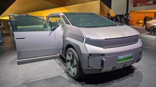 Legacy Automakers Pivot On Their Legacies At Auto China