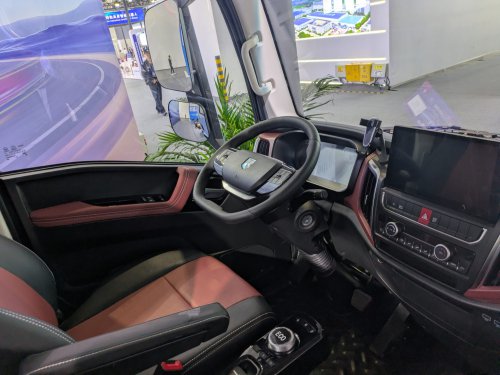 LANDKING Makes Electric Trucks Look Inevitable at Auto China