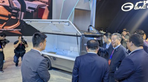 Autonomous Logistics Scaling Rapidly In China
