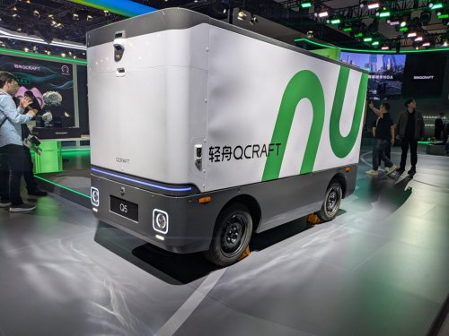 Autonomous Logistics Scaling Rapidly In China