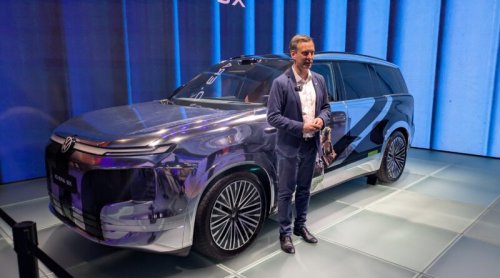 Legacy Automakers Pivot On Their Legacies At Auto China