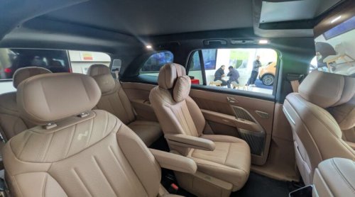 Tesla Model Y L. Why Would You Pick The Y?