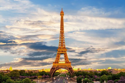 France Plans to Double Domestic Electricity Production Share