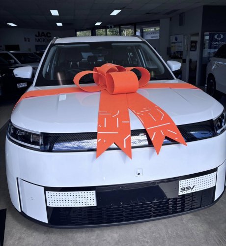 BYD, Tesla, BYD & Tesla Play Tag for Top Spot in Australia in May 2026
