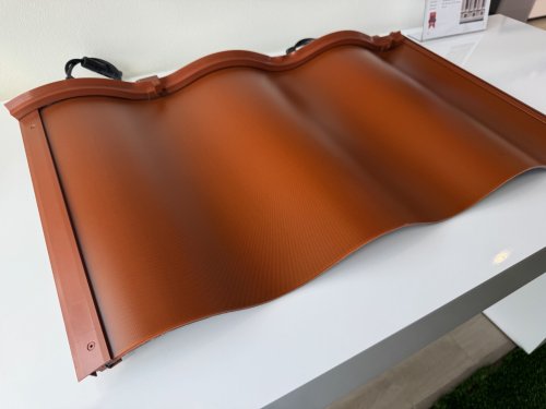 Jackery Solar Roof & SolarVault 3 Home Energy Storage System — CleanTechnica Field Trip