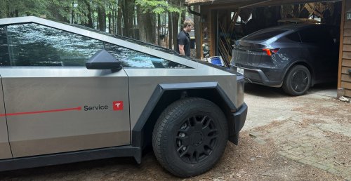 Tesla, Tesla Model Y, New Tesla Purchase? Even the Base Level Model Y Is Incredible!
