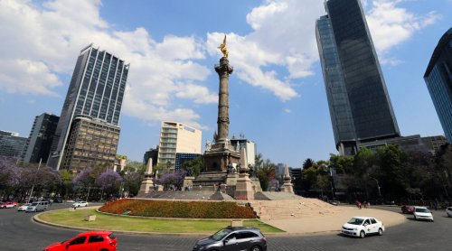 How Mexico Lost Track Of Its EV Revolution, And Why Only A Small Team Is Keeping Up With It
