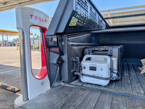 The Jackery HomePower H1000 v2 — CleanTechnica Tested