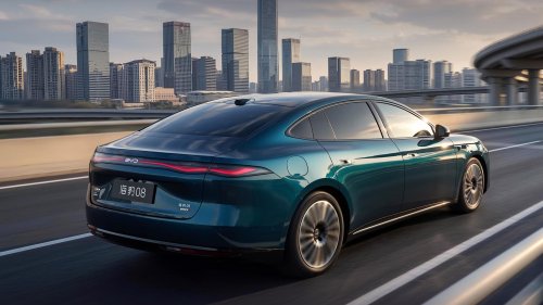 BYD Seal 08 EV: A No-Compromise Premium Sedan At A Commodity Car Price