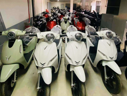 VinFast, VinFast Debuts Electric Scooter Lineup and Battery-Swapping Network in the Philippines