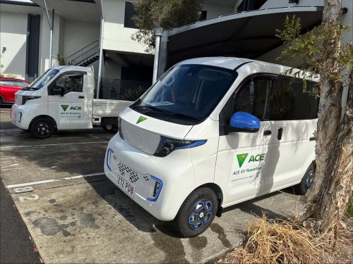 The Yewt &amp; Minivan Roadshow