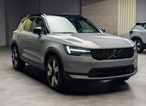Volvo, Volvo XC40, Volvo Updates the XC40 & EX40 with Longer Range and Updated Aesthetics