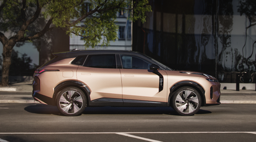 Lynk & Co 08 EM-P Reaches 200,000 Global Deliveries