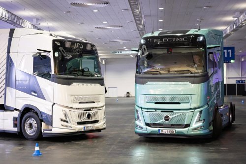 Volvo’s electric truck range wins International Truck of the Year 2027 at IAA