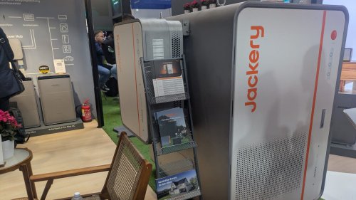 Jackery SolarVault 3 Shows Potential To Scale From Balcony To Whole Home