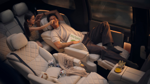 Li Auto cuts Li MEGA price to 509,800 CNY in flagship MPV relaunch
