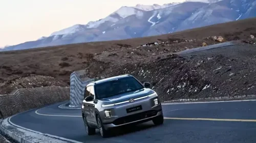 SAIC-Volkswagen launches ID. ERA 9X; VW's first EREV and largest SUV globally