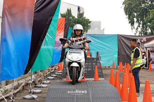 Pameran & Hiburan Jakarta Fair 2025 – MOTOR LISTRIK ALVA DISKON HINGGA RP 7 JUTA