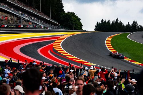 Formula One Charles Leclerc – TETAP PODIUM WALAU DITEKAN MAX VERSTAPPEN