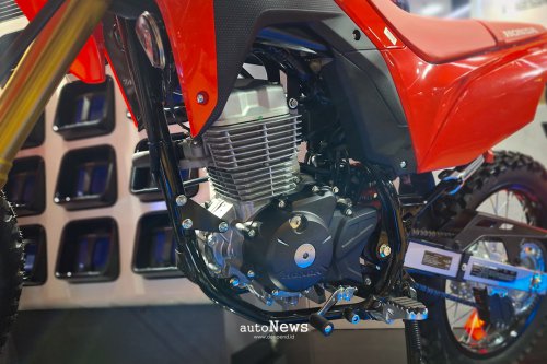 Motor Baru Honda CRF150L 2025 Hadir dengan Warna dan Grafis Baru – HARGA TETAP