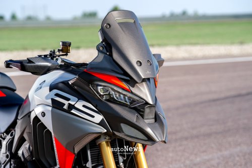 Touring, Ducati, Motor Touring Ducati Multistrada V4 RS – MOTOR TOURING DENGAN SENTUHAN RACING