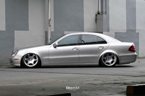 Erot1zm Modifikasi | Mercedes-Benz E 260 2003 – CARLOS SANG KAKI TANGAN