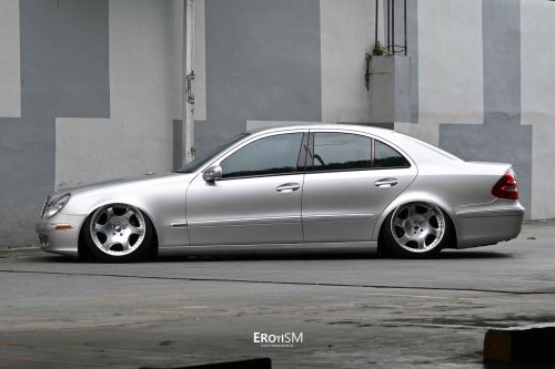 Erot1zm Modifikasi | Mercedes-Benz E 260 2003 – CARLOS SANG KAKI TANGAN
