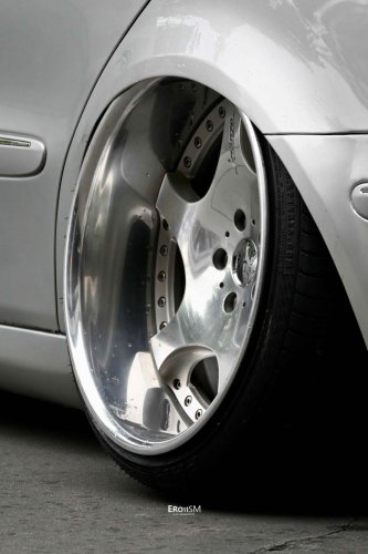 Erot1zm Modifikasi | Mercedes-Benz E 260 2003 – CARLOS SANG KAKI TANGAN