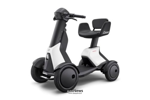 Mobilitas Ringan Daihatsu e-SNEAKER – SOLUSI AMAN, RINGAN, TAK PERLU SIM