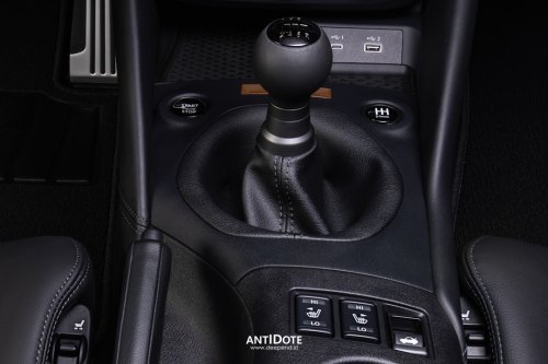 Mobil Baru Nissan Z 2026 Heritage Edition – SENTUHAN RETRO 300ZX DI ERA MODERN