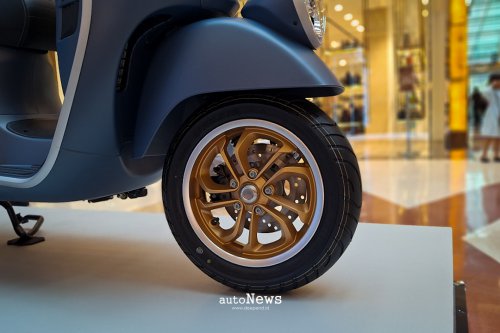 Motor Baru Vespa Officina 8 – GAYA KLASIK BERTEMU EKSPERIMEN MODERN